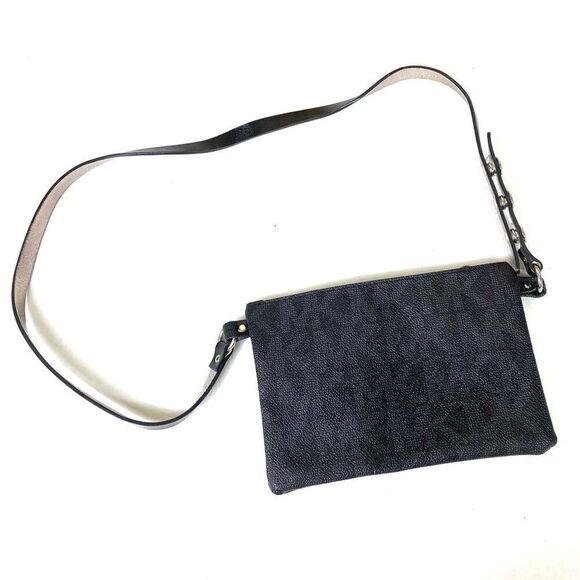 MK Michael Kors Black & Grey Monogram Pull Chain Belt Bag Mini Bag Purse - Picture 3 of 9
